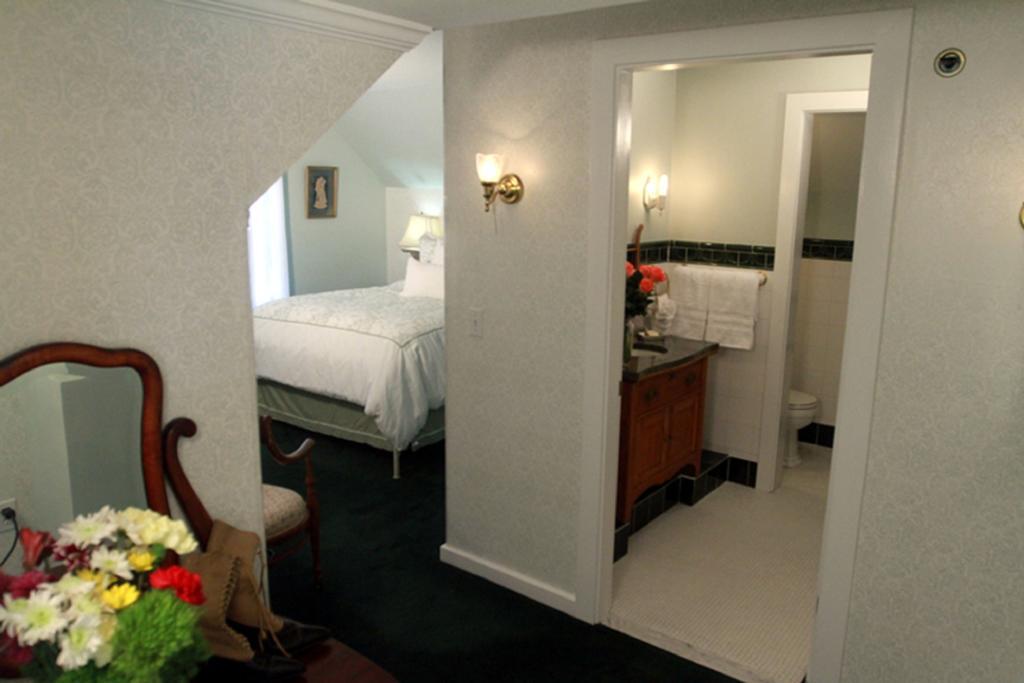Ivy Manor Inn Village Center Μπαρ Χάρμπορ Εξωτερικό φωτογραφία